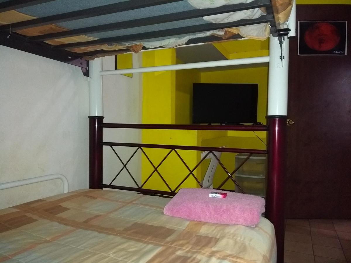 Hostal Casa Anita Гвадалахара Екстер'єр фото